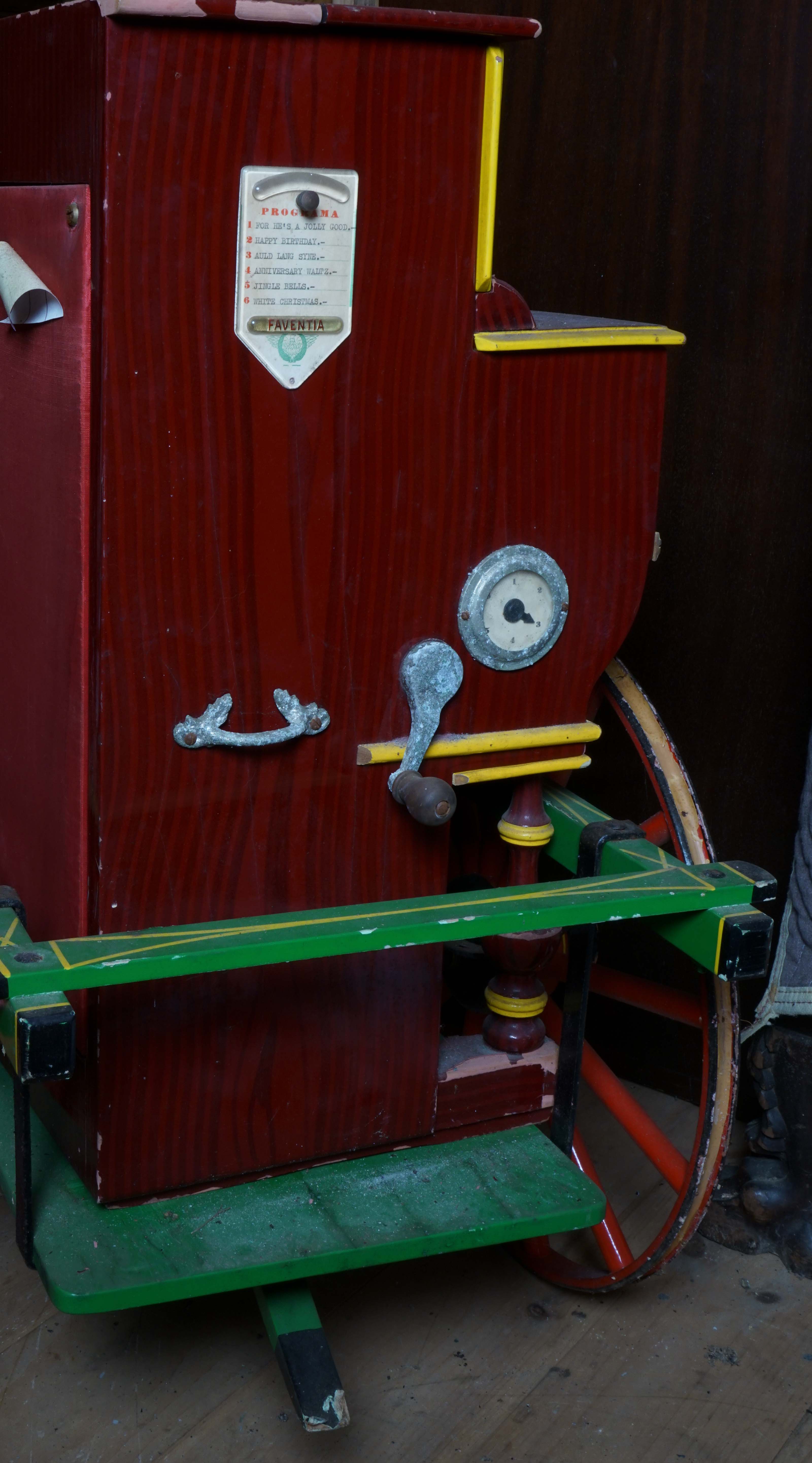 Vintage Faventia Barrel Piano