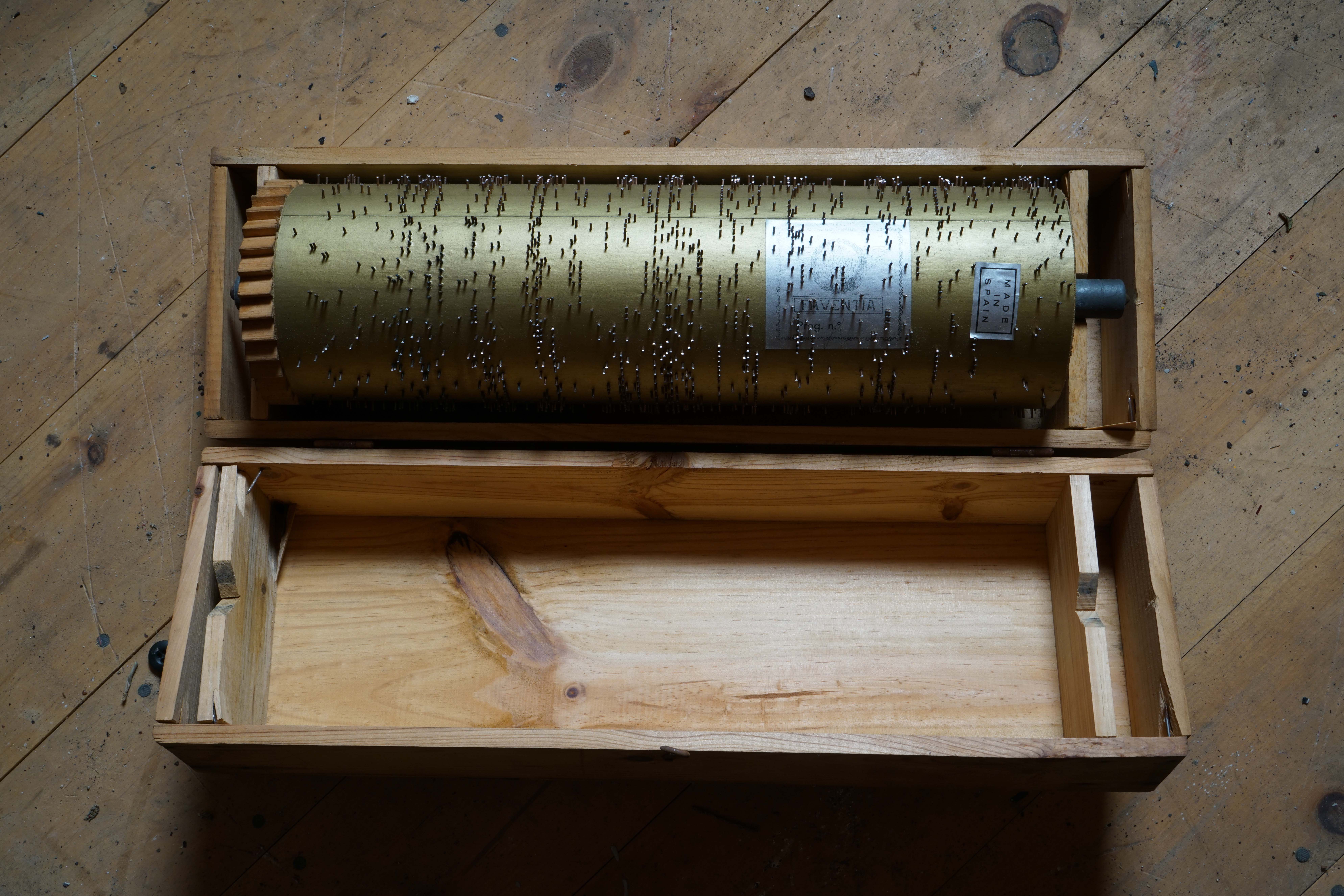 Vintage Faventia Barrel Piano