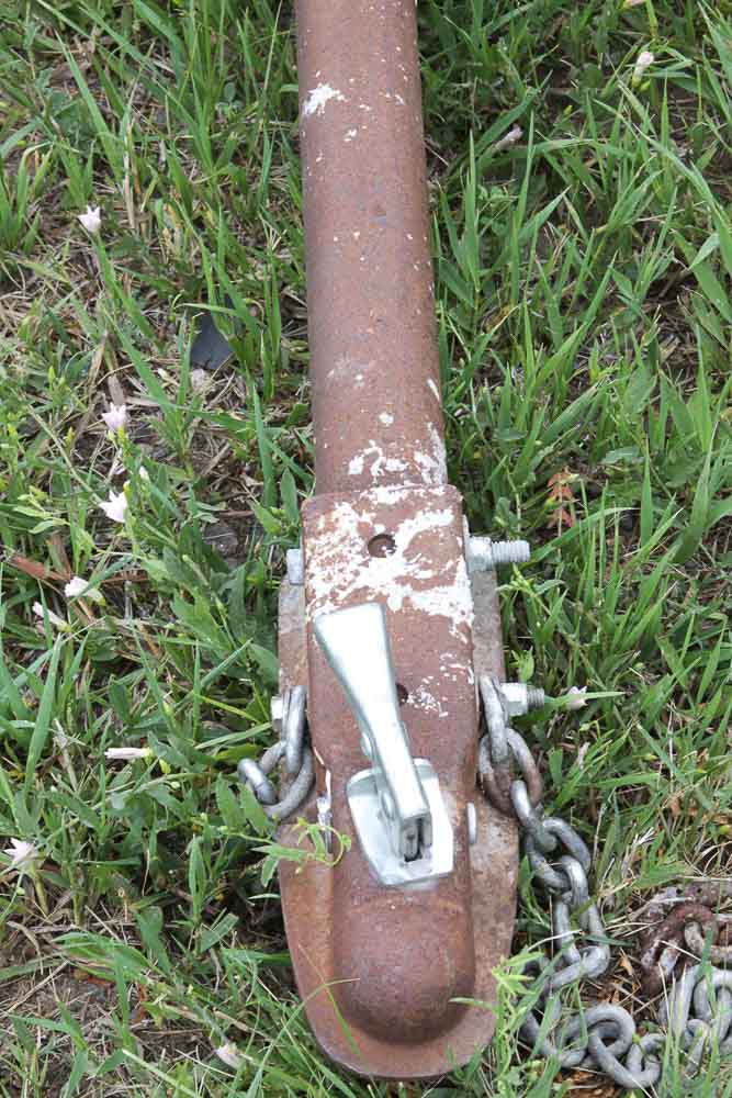 Stone Cement Mixer with a Briggs & Stratton Motor