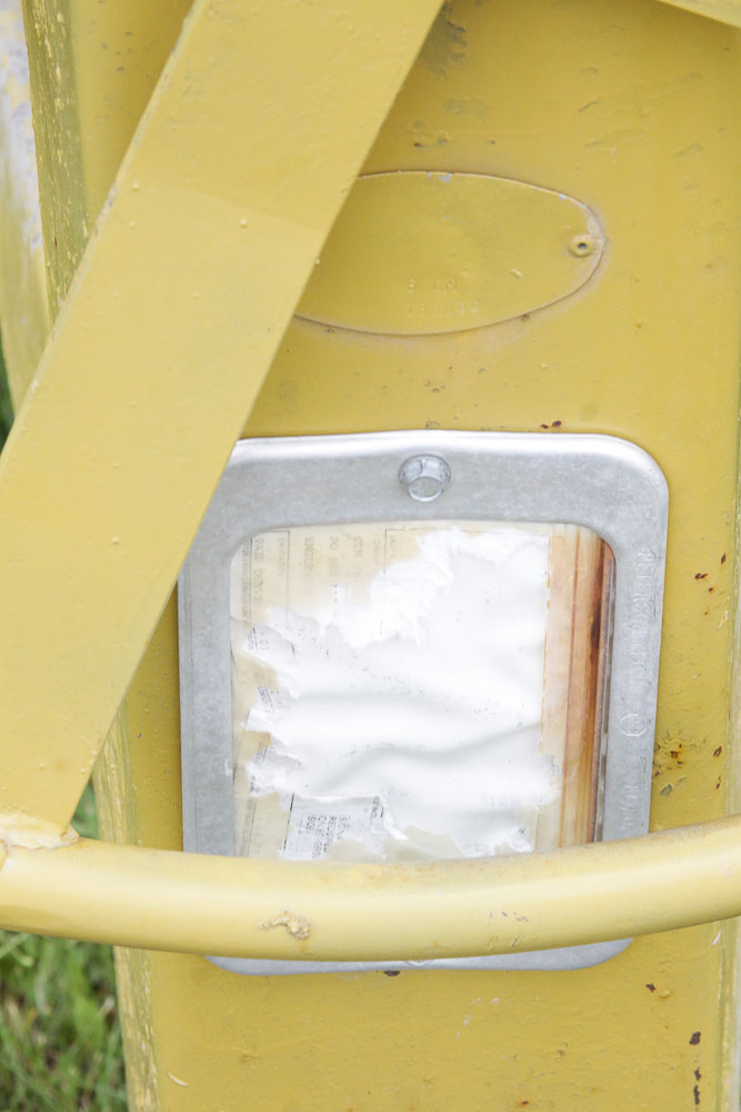 Stone Cement Mixer with a Briggs & Stratton Motor