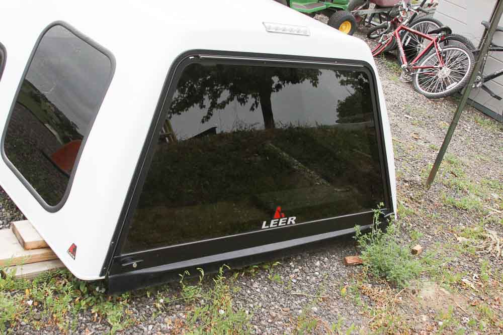 Ford F250 Leer Topper