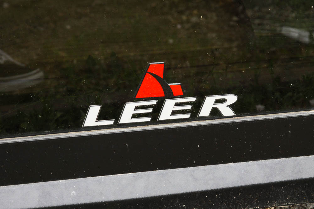 Ford F250 Leer Topper