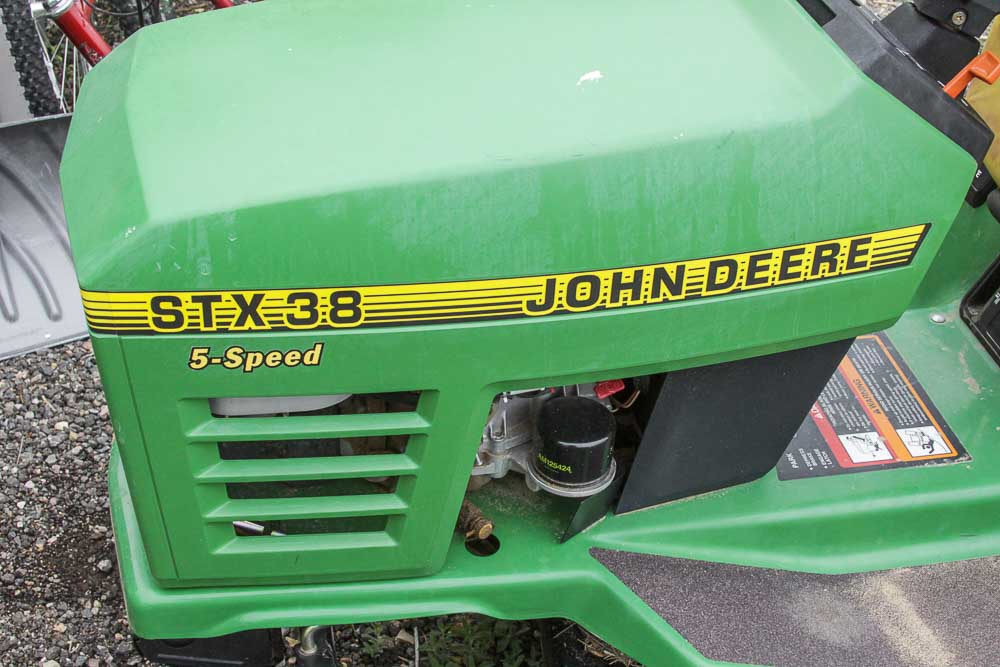 John Deere STX300 5-Speed Tractor Mower