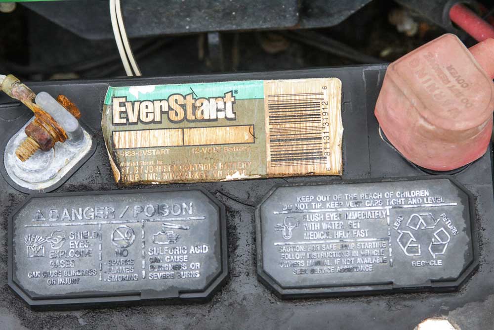 John Deere STX300 5-Speed Tractor Mower