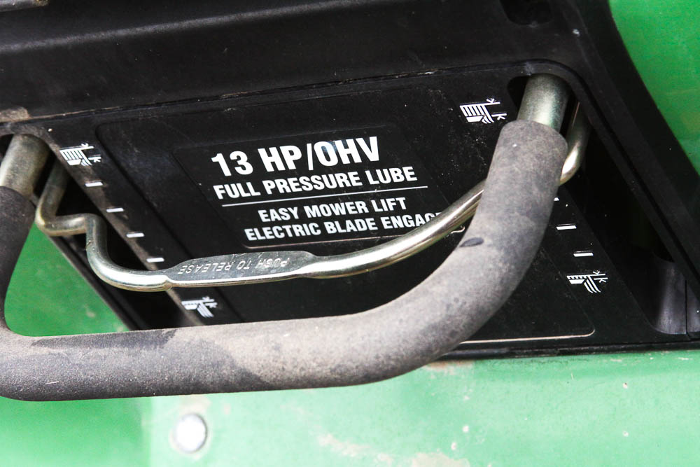 John Deere STX300 5-Speed Tractor Mower