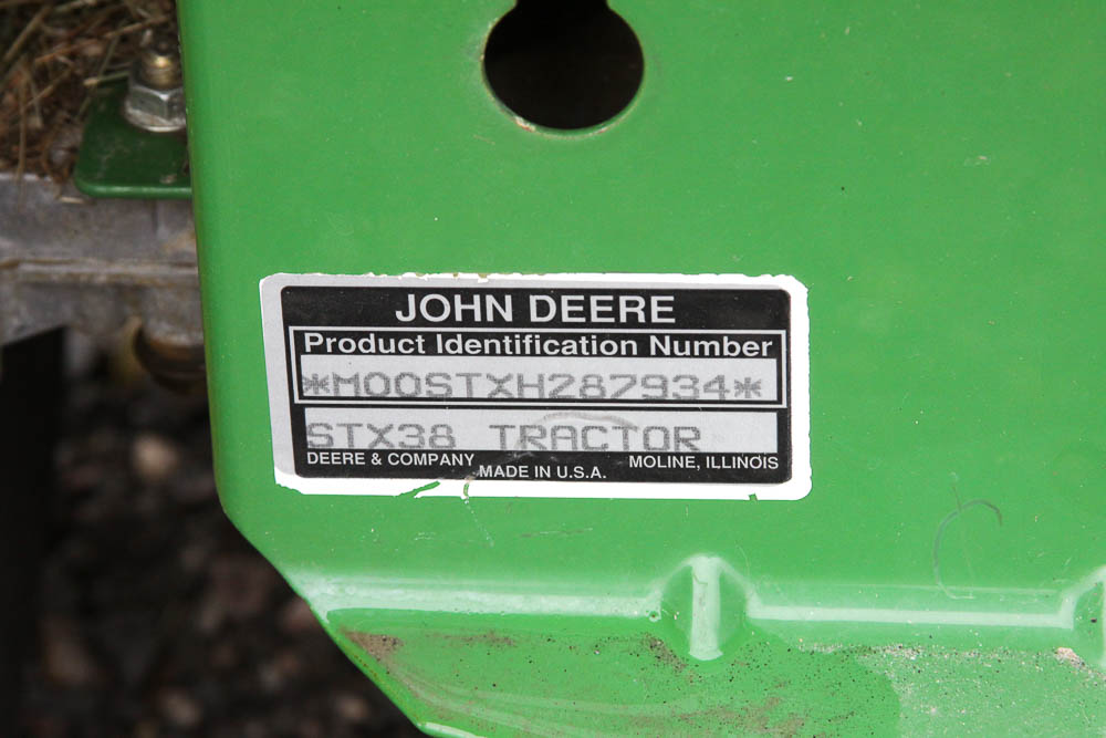 John Deere STX300 5-Speed Tractor Mower