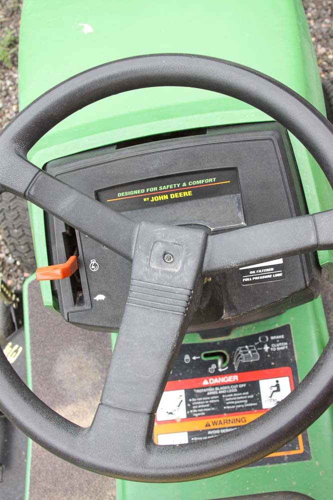 John Deere STX300 5-Speed Tractor Mower