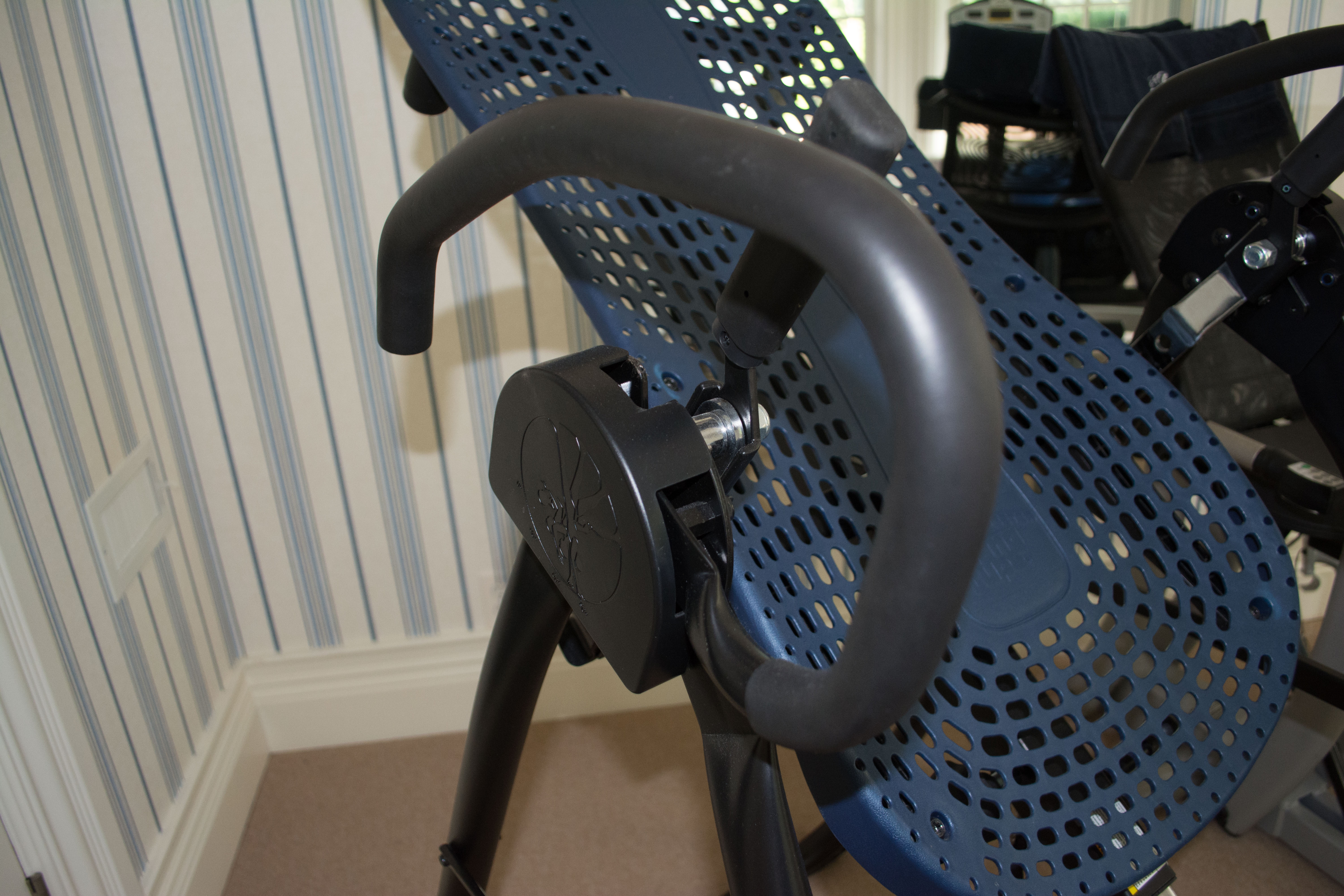 Teeter "Hang Ups" Inversion Table and Owner's Manual