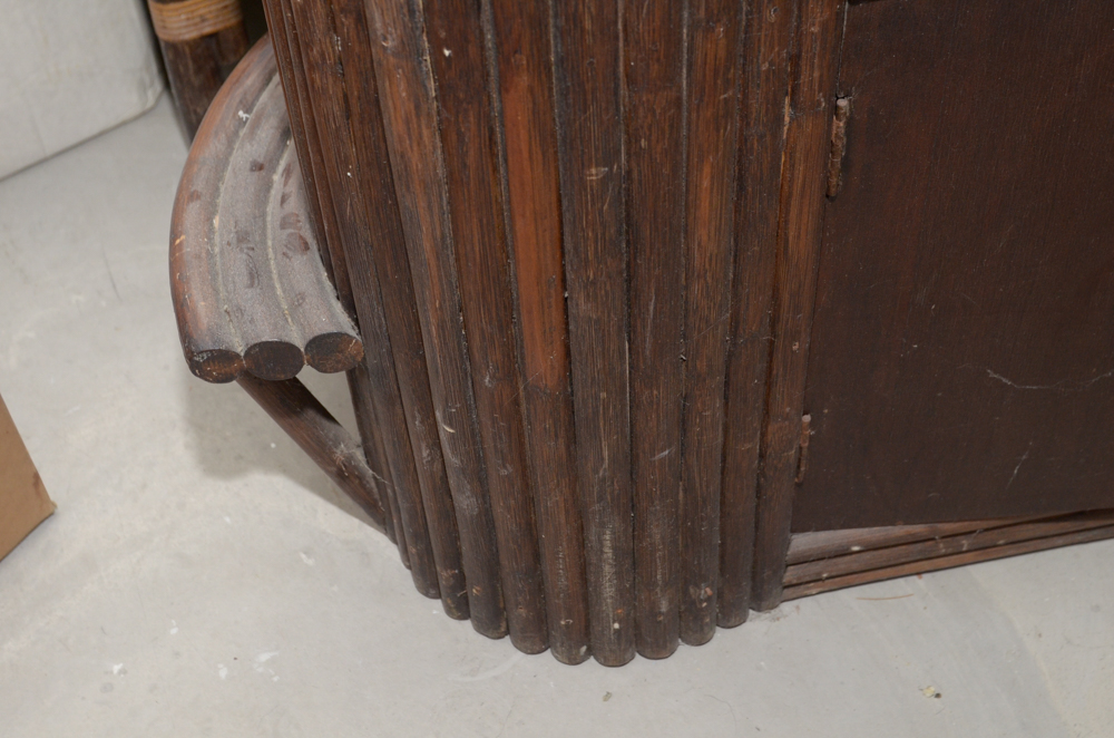 Vintage Tiki Bar With Rattan Bar Stools