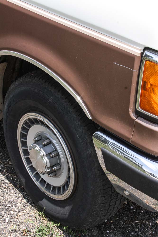 1990 Ford F250 XLT Lariat Pickup Truck