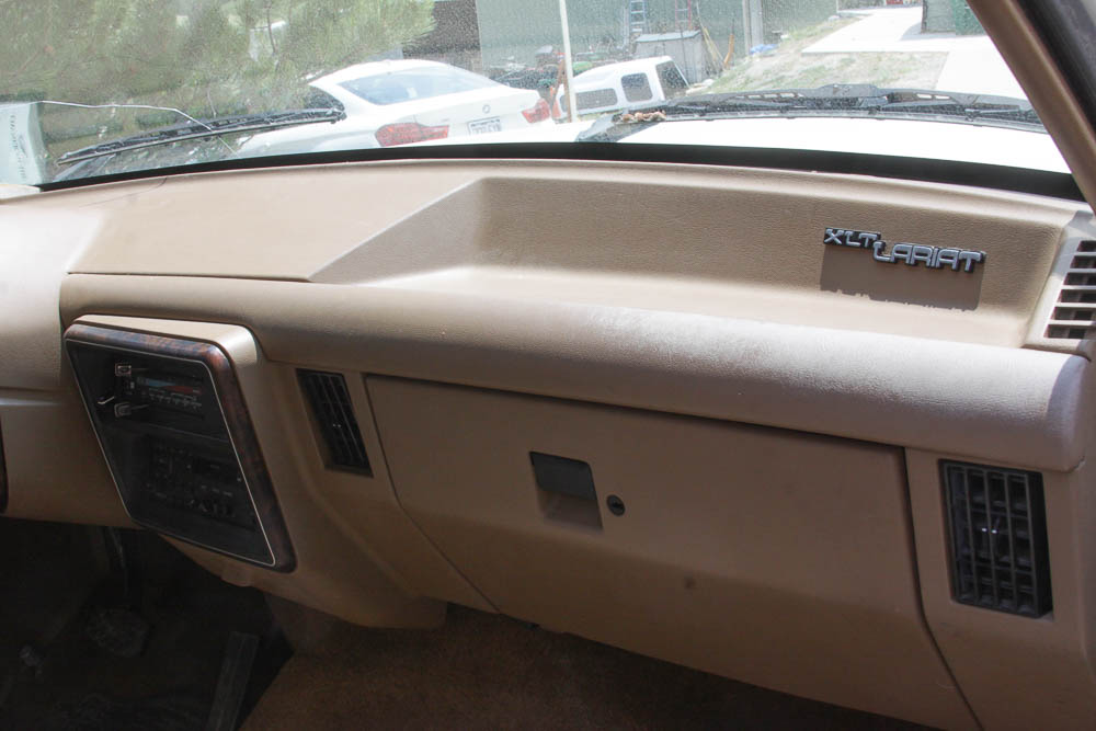 1990 Ford F250 XLT Lariat Pickup Truck