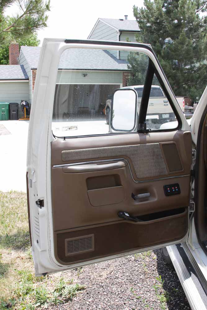 1990 Ford F250 XLT Lariat Pickup Truck