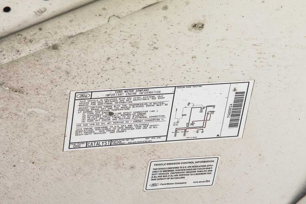 1990 Ford F250 XLT Lariat Pickup Truck