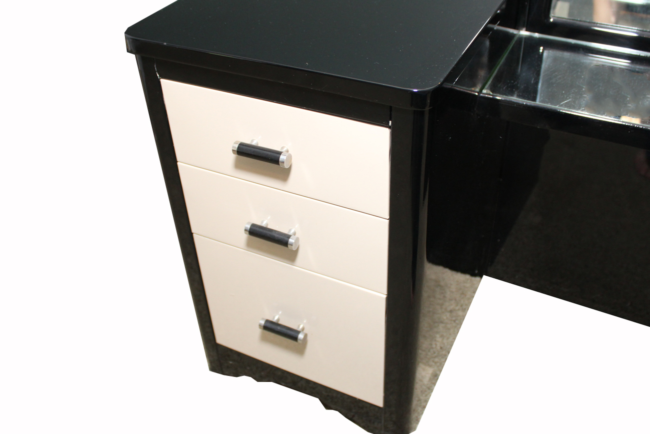 Norman Bel Geddes For Simmons Furniture Vanity And Stool