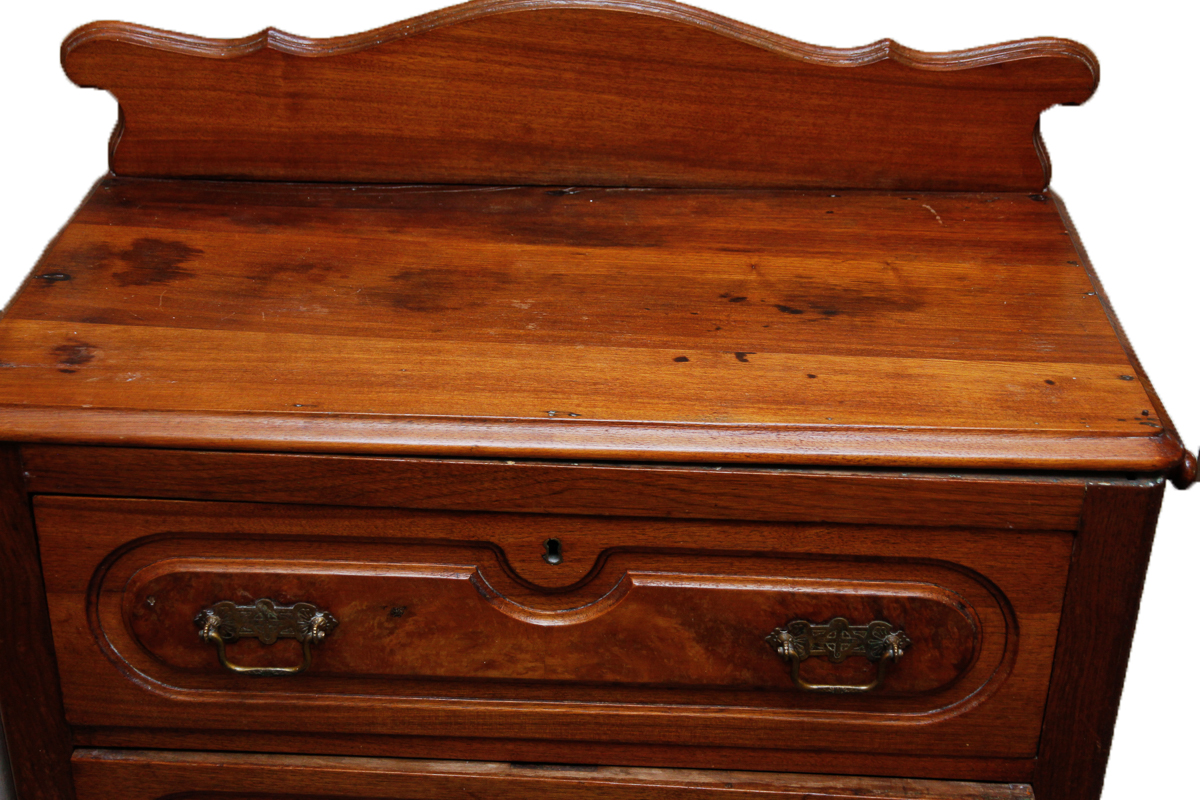 Late 19th Century Victorian Three-Drawer Chest
