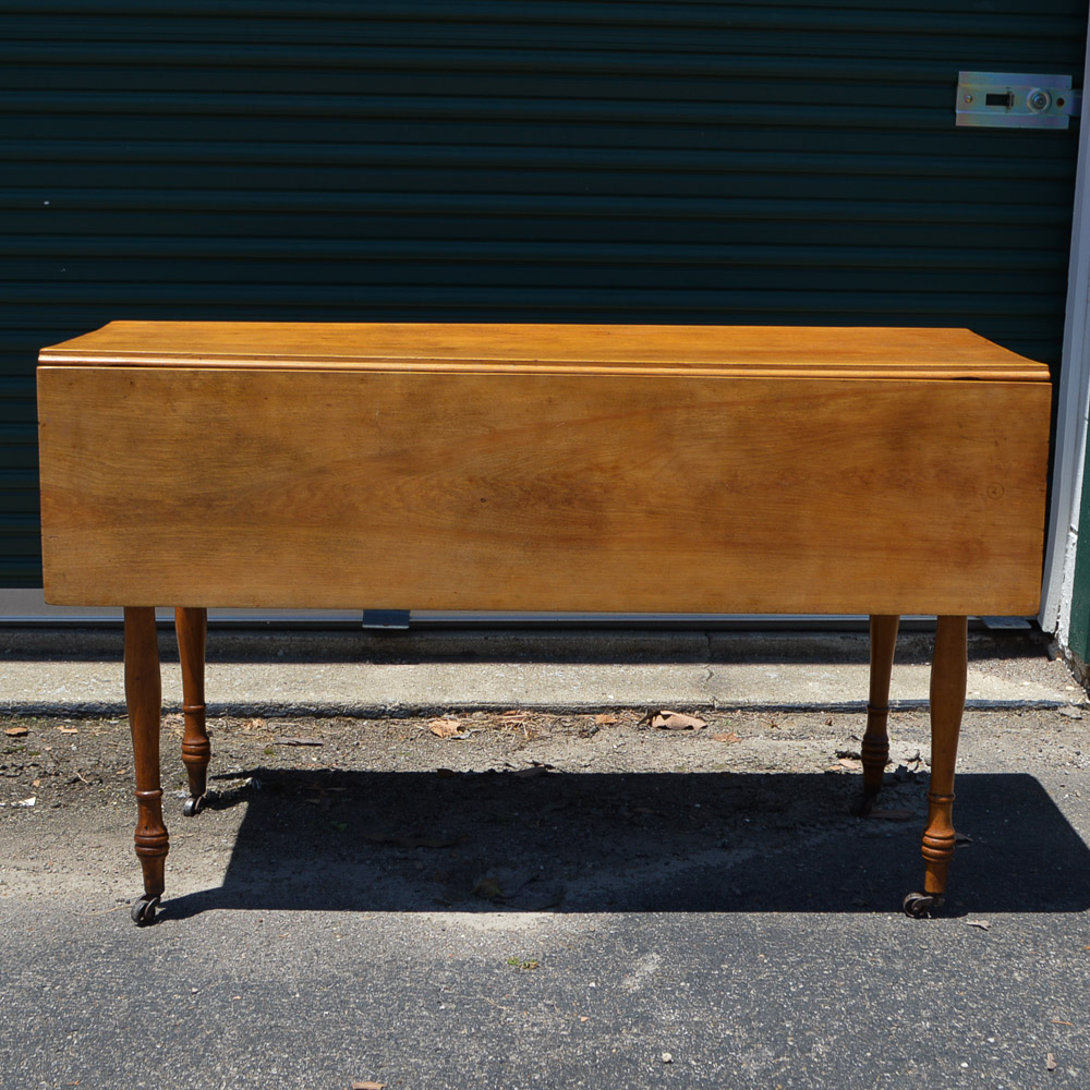 Antique American Sheraton Style Cherry Drop-Leaf Dining Table