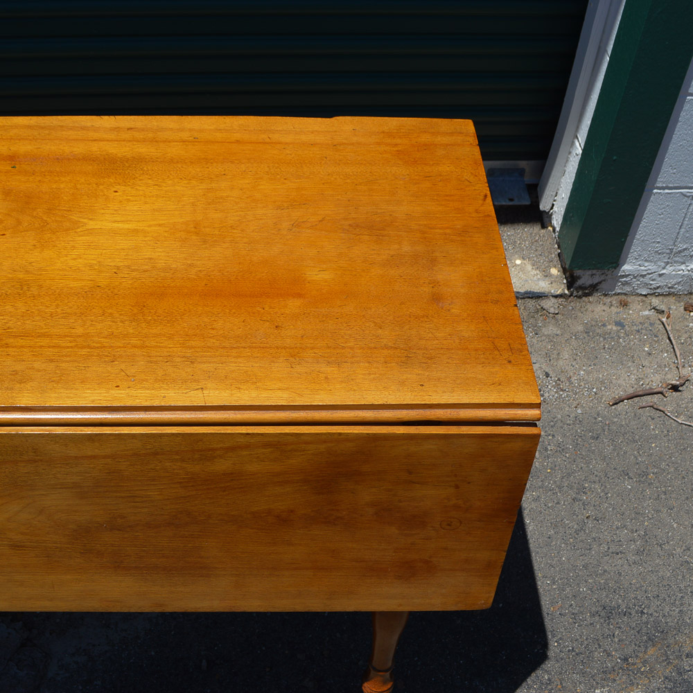 Antique American Sheraton Style Cherry Drop-Leaf Dining Table