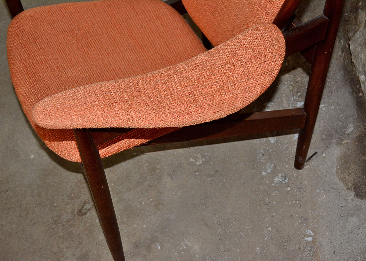 Danish Modern Style Arm Chair