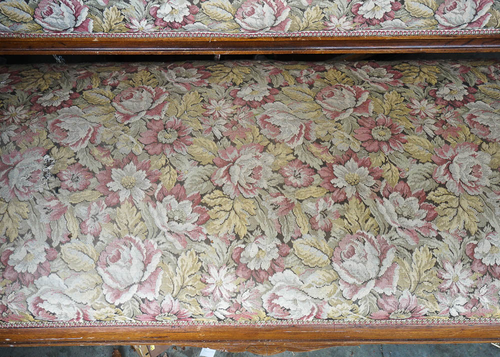 Victorian Style Settee