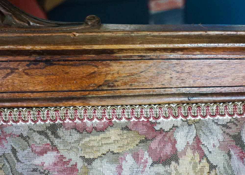 Victorian Style Settee