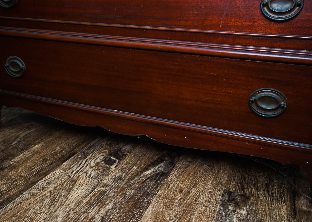 Hepplewhite Style Cedar Chest by Lane