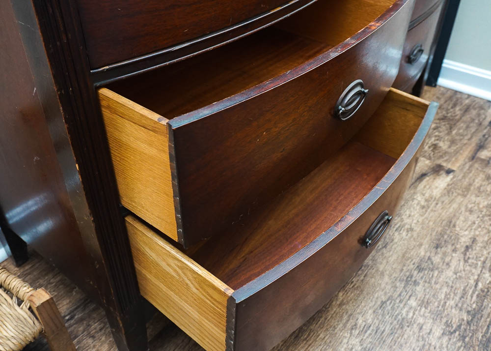 Hepplewhite Style Double Bow Front Dresser With Mirror
