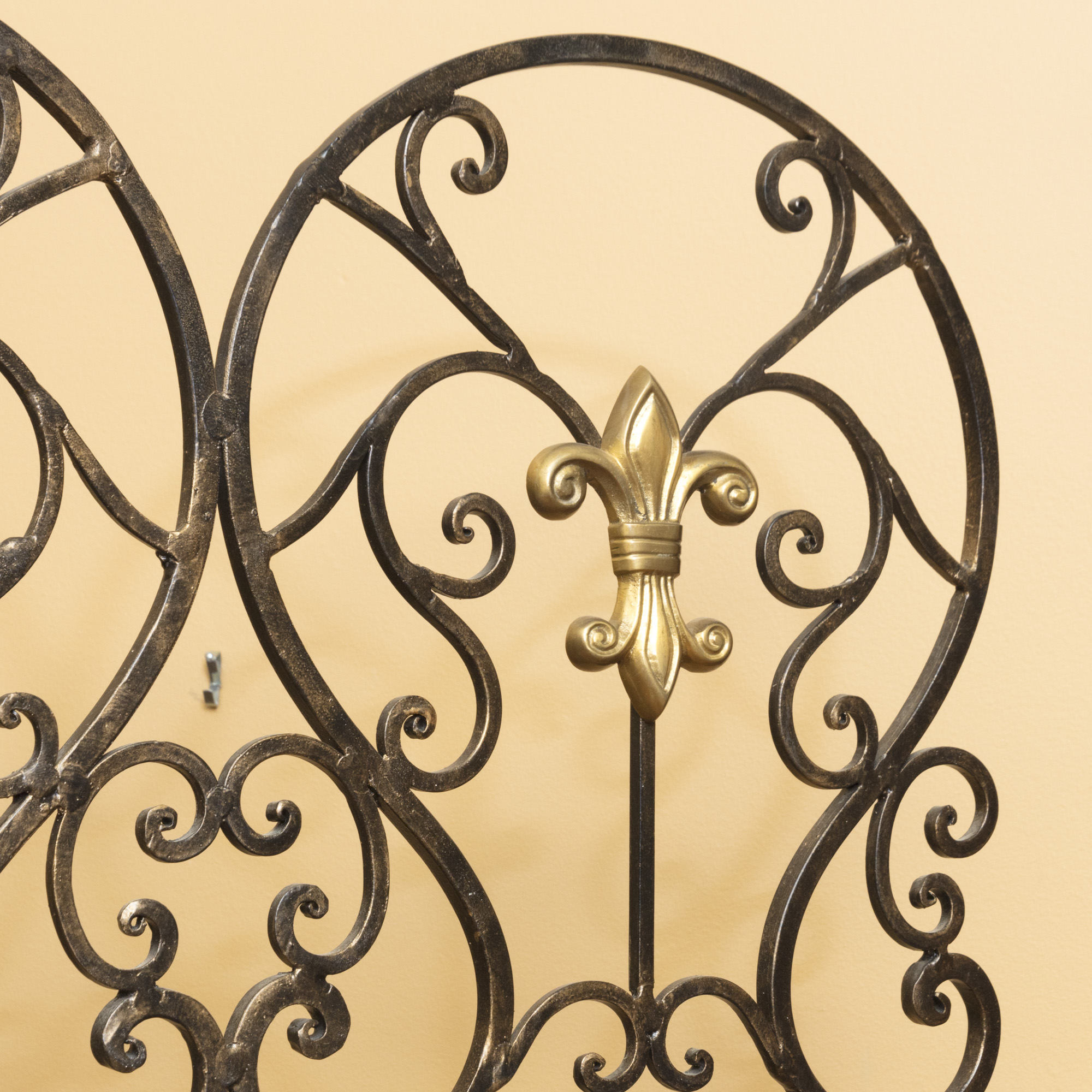 Metal Latticework Folding Room Divider