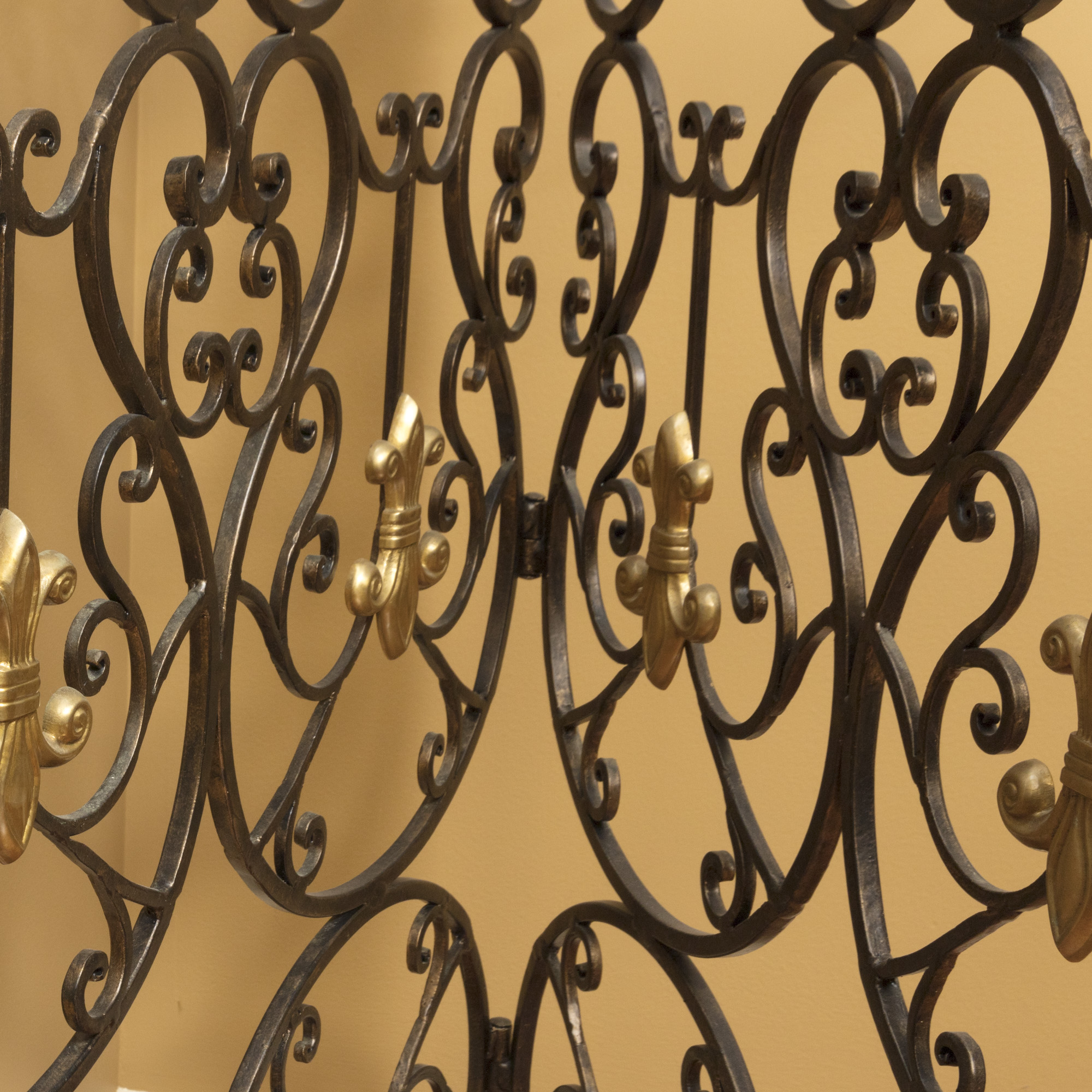 Metal Latticework Folding Room Divider