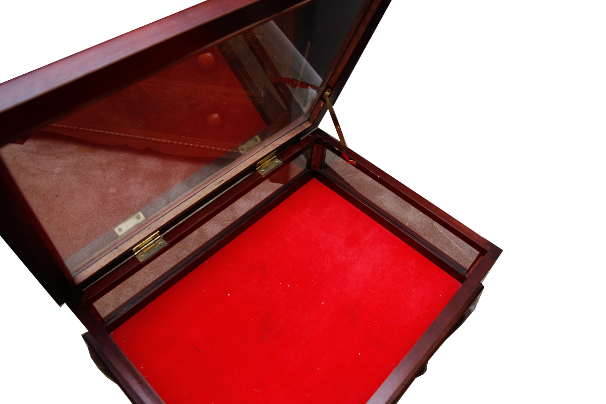 Queen Anne Style Vitrine Side Table