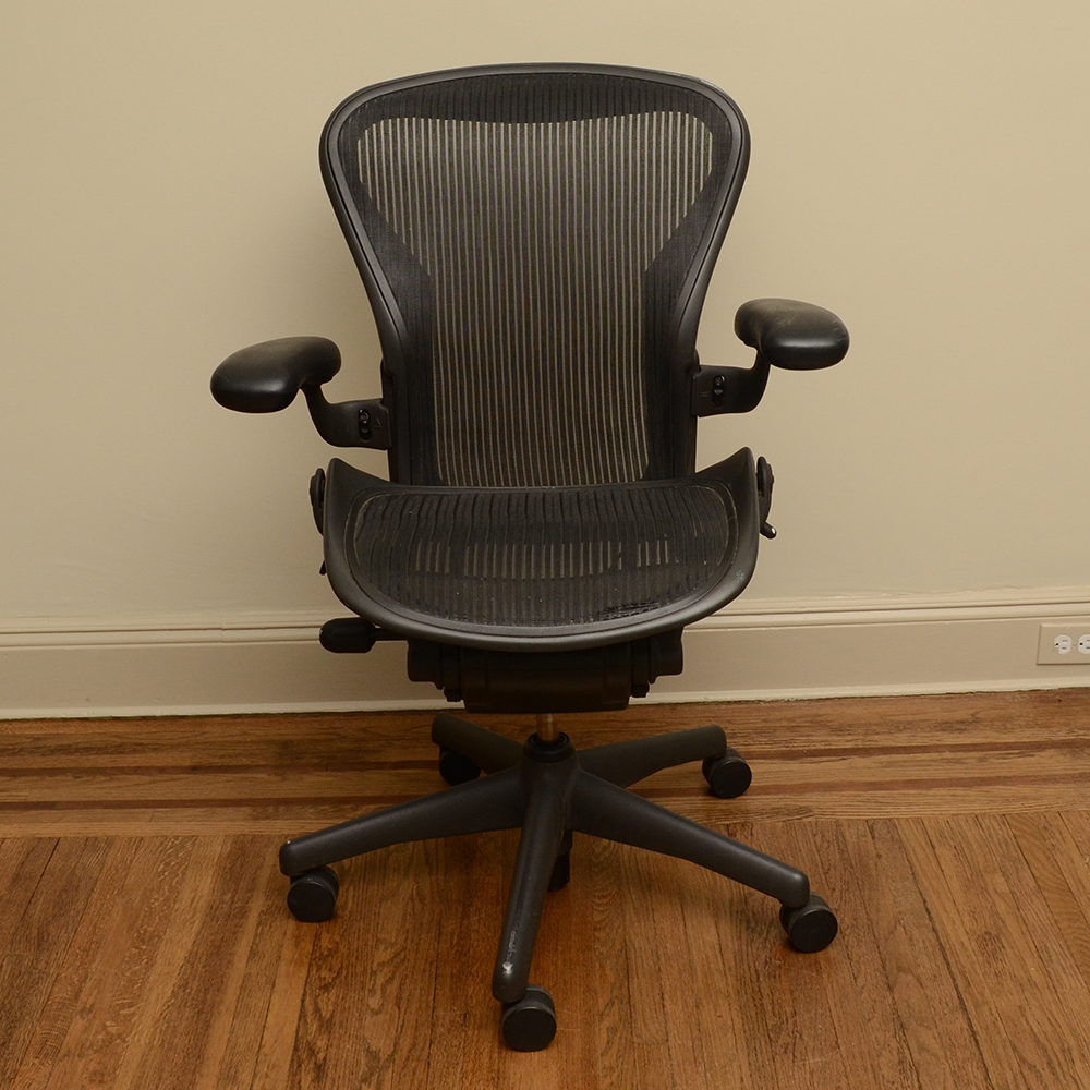 Herman Miller "Aeron" Office Chair