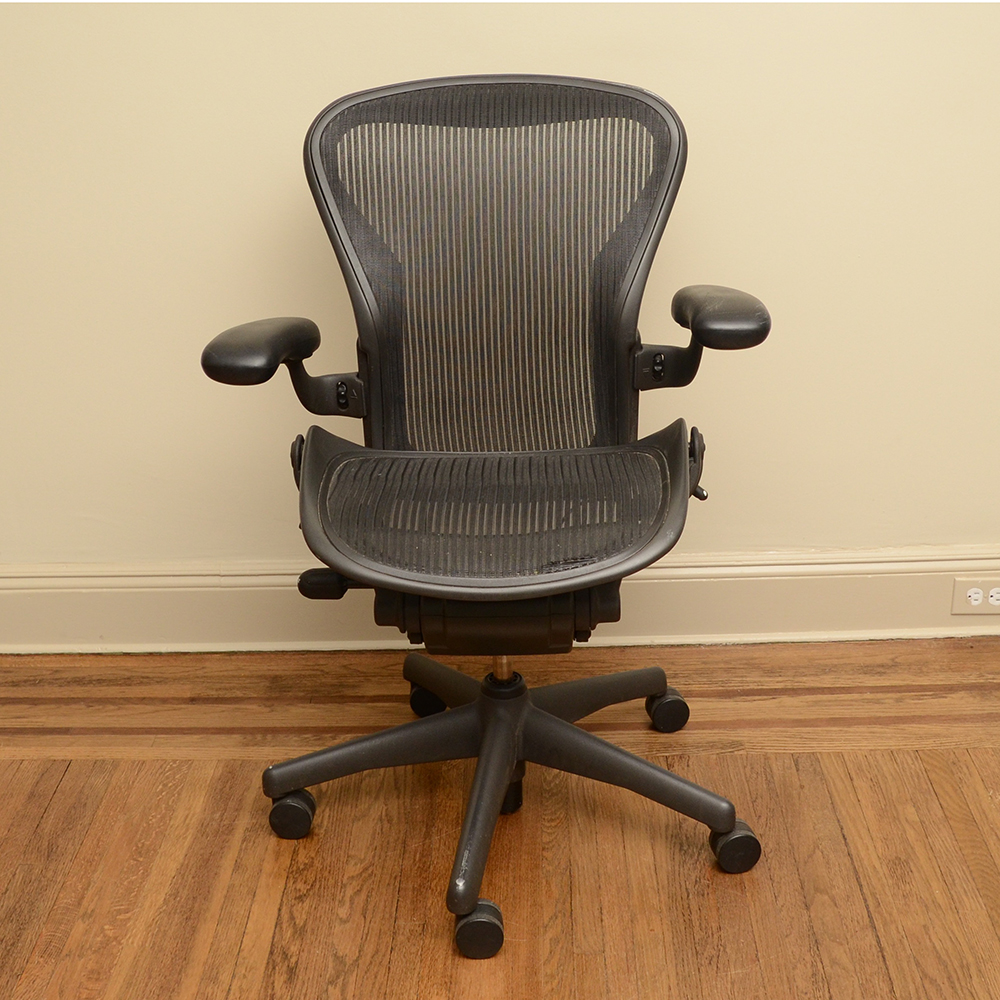 Herman Miller "Aeron" Office Chair