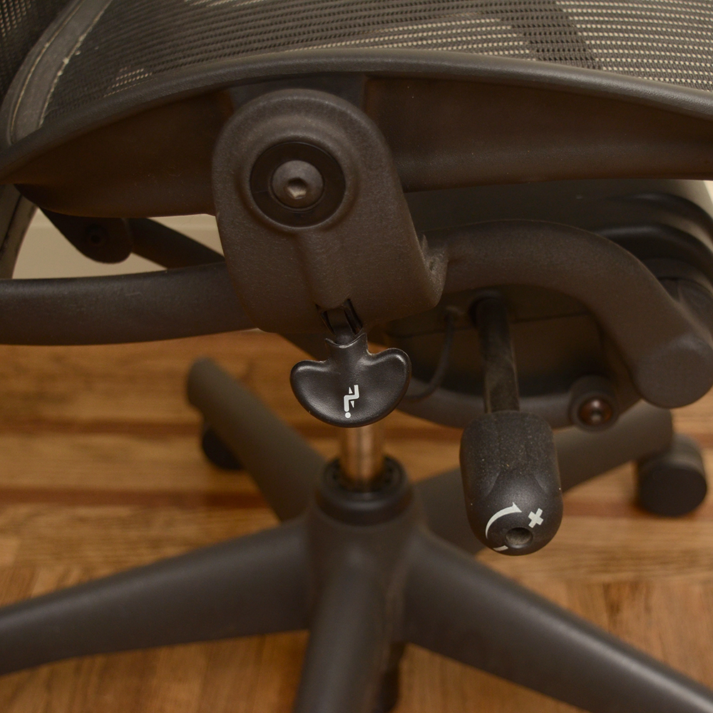 Herman Miller "Aeron" Office Chair