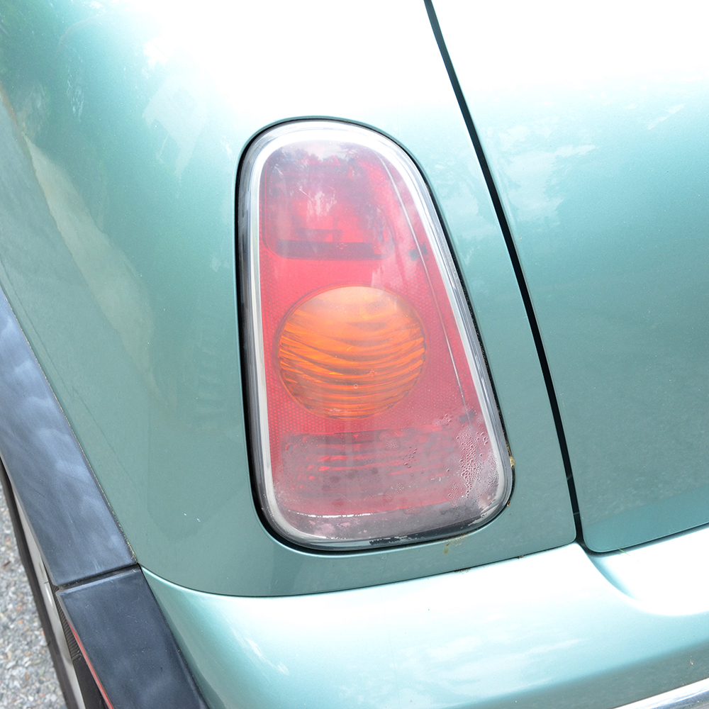 2003 Mini Cooper Hatchback 2D