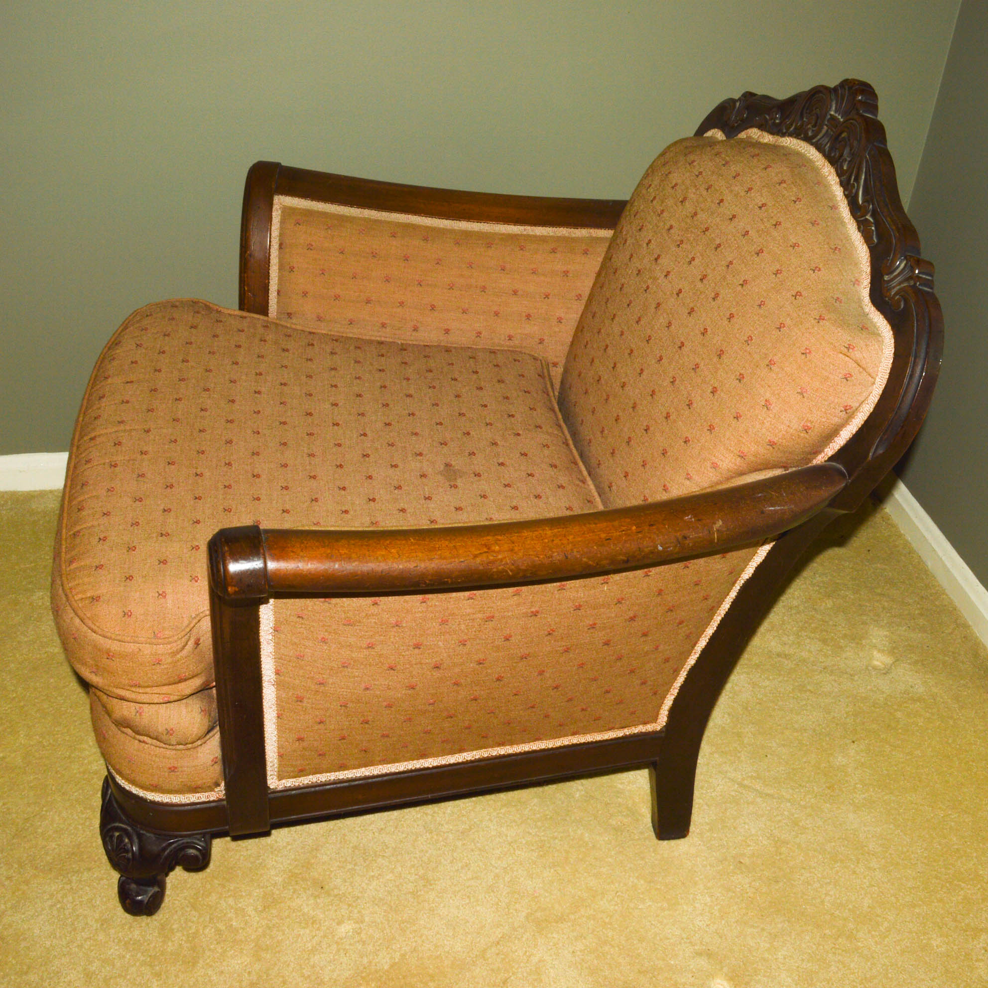 Victorian Carved Walnut Chair