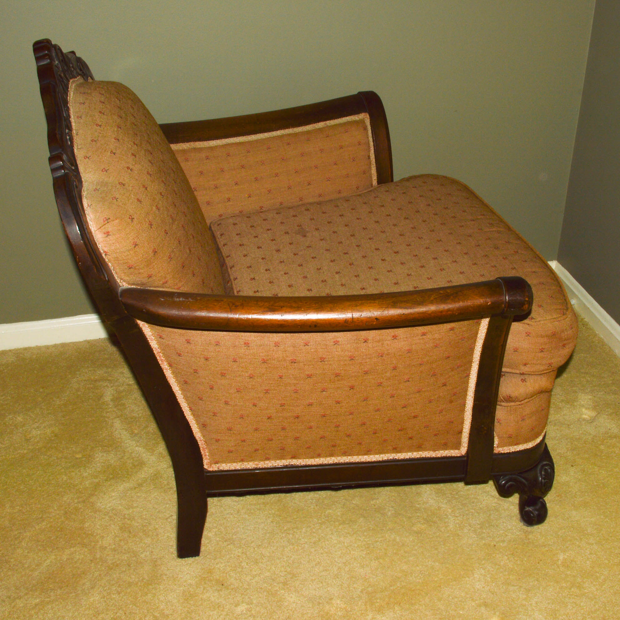 Victorian Carved Walnut Chair