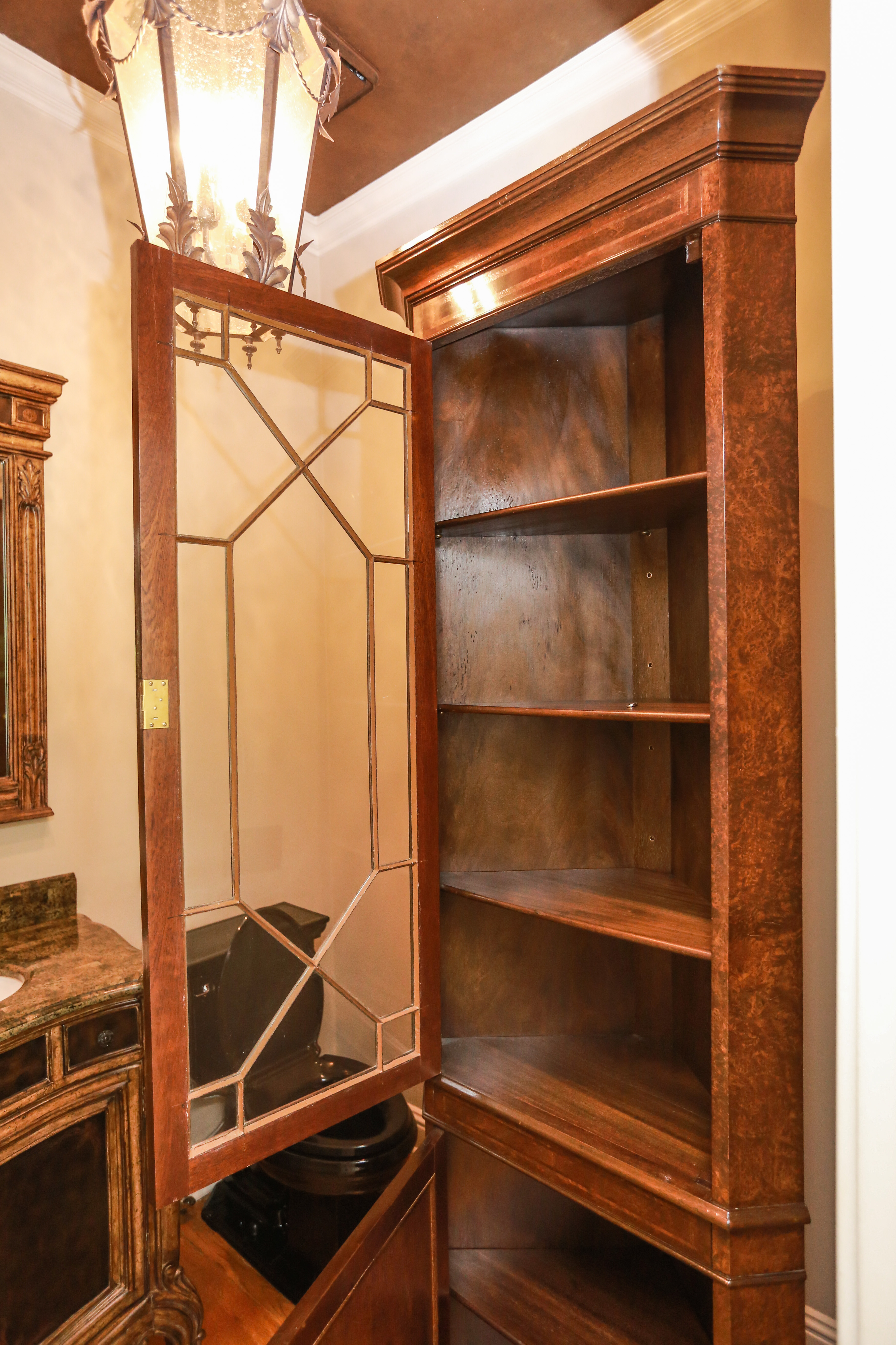 Georgian Style Burl Veneer Corner Cabinet