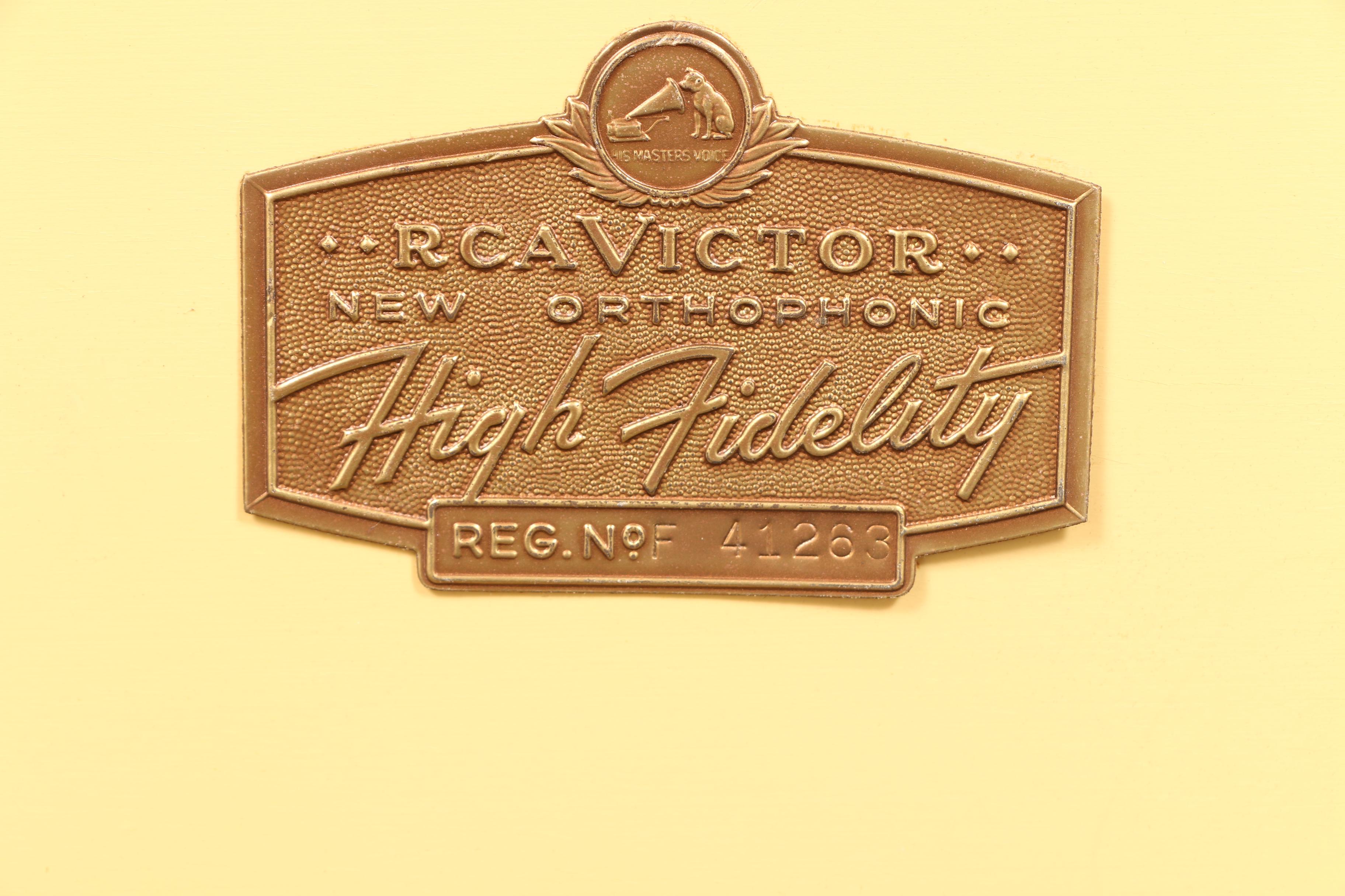 Vintage RCA Victor Orthophonic High Fidelity Record Player