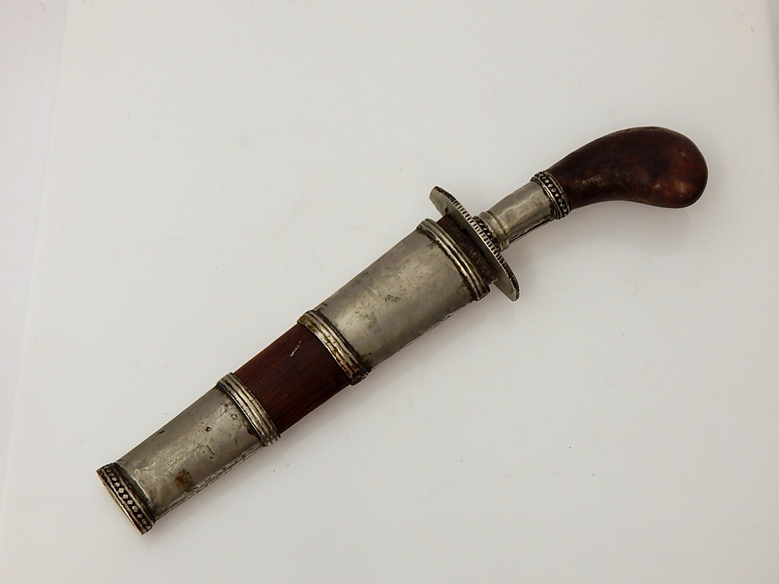 1800s Dagger with Sheath
