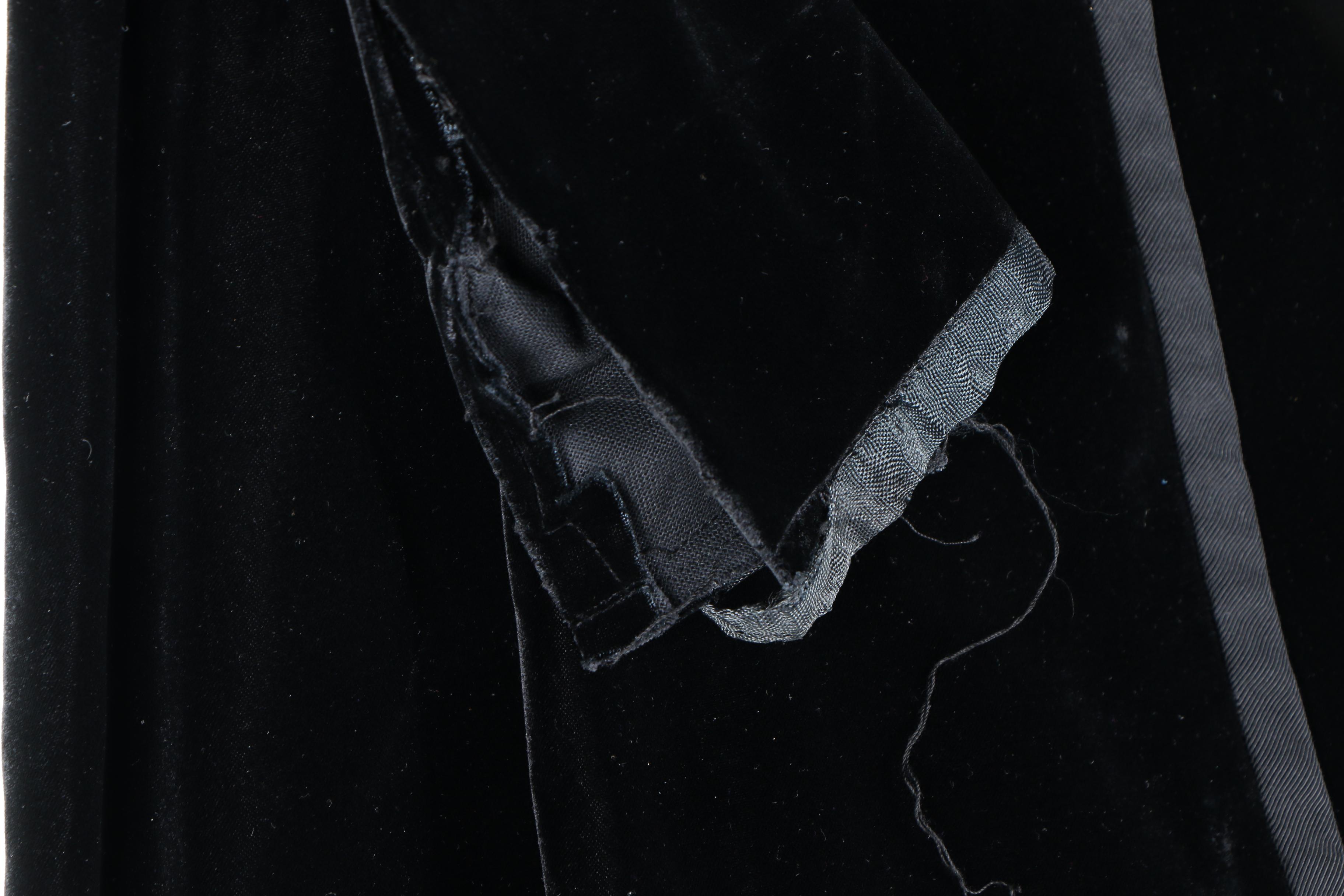 Women's Vintage Velvet Dresses