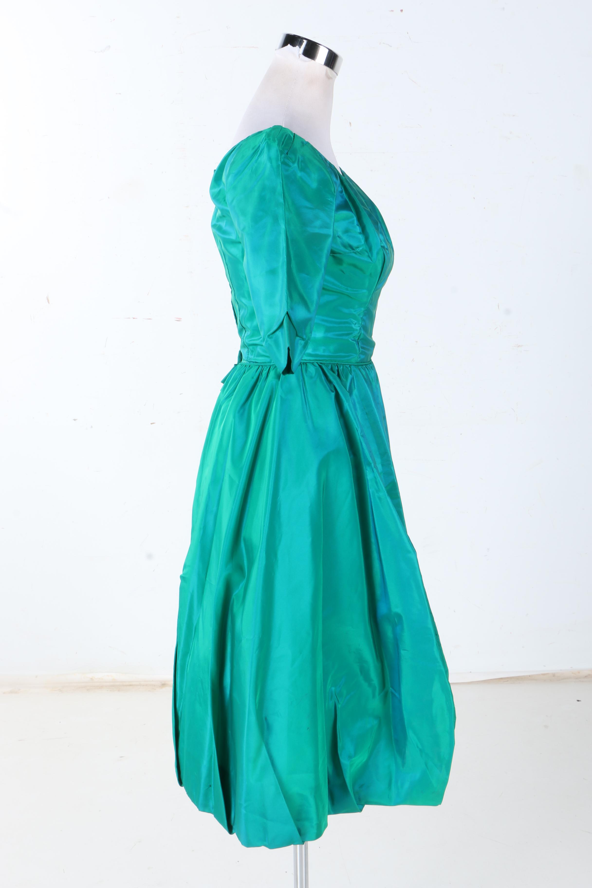 Circa 1955-1963 Women's Emerald Taffeta Dress