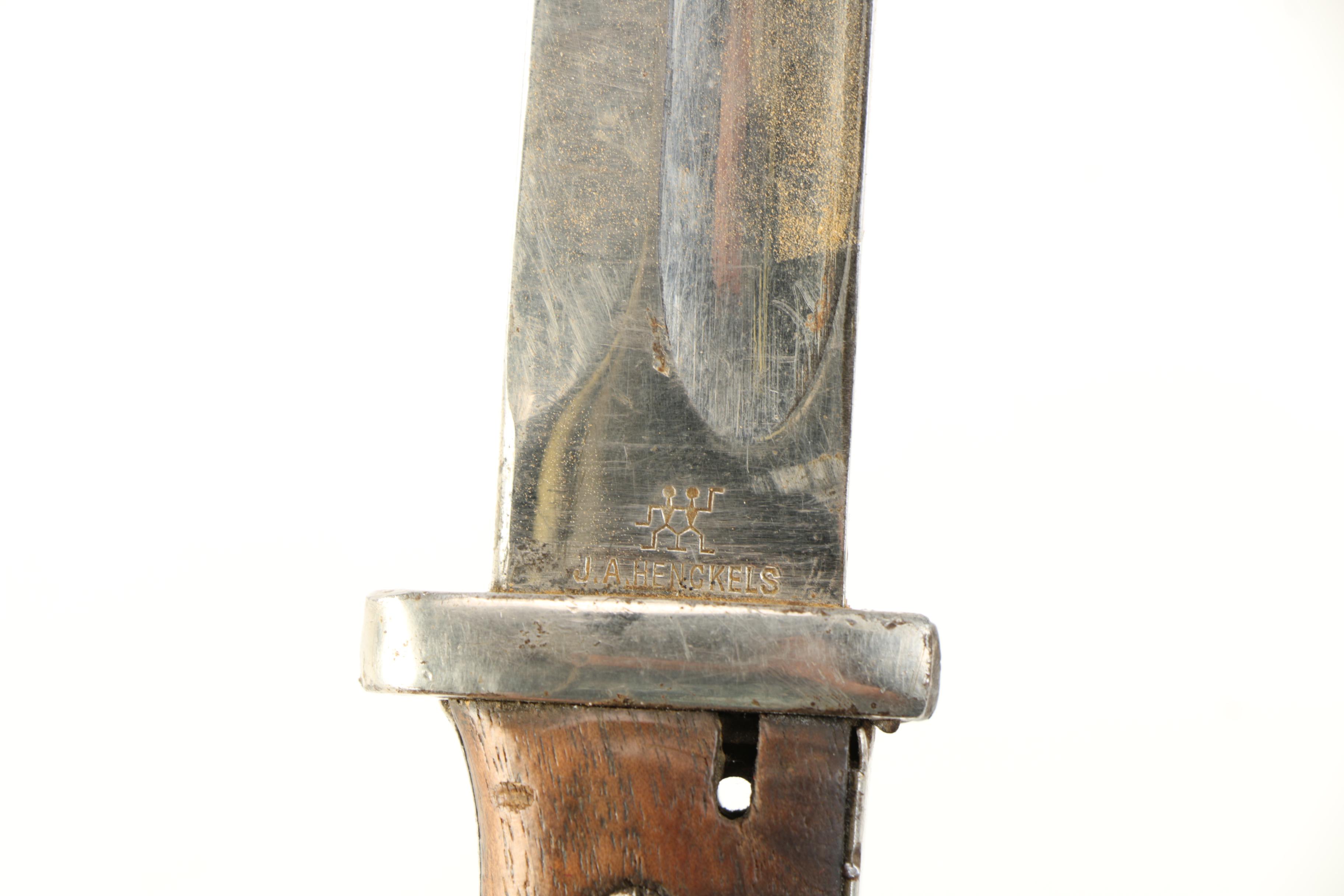 Cutlery Knives and Daggers