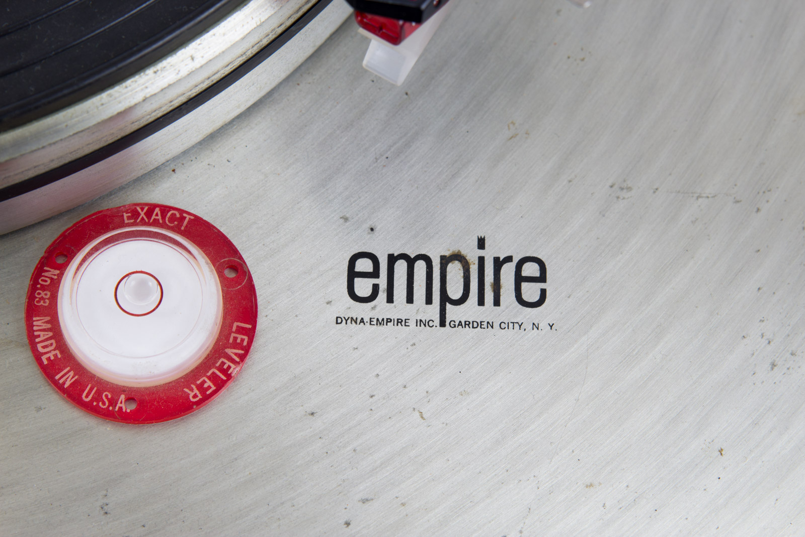 Vintage Empire Turntable