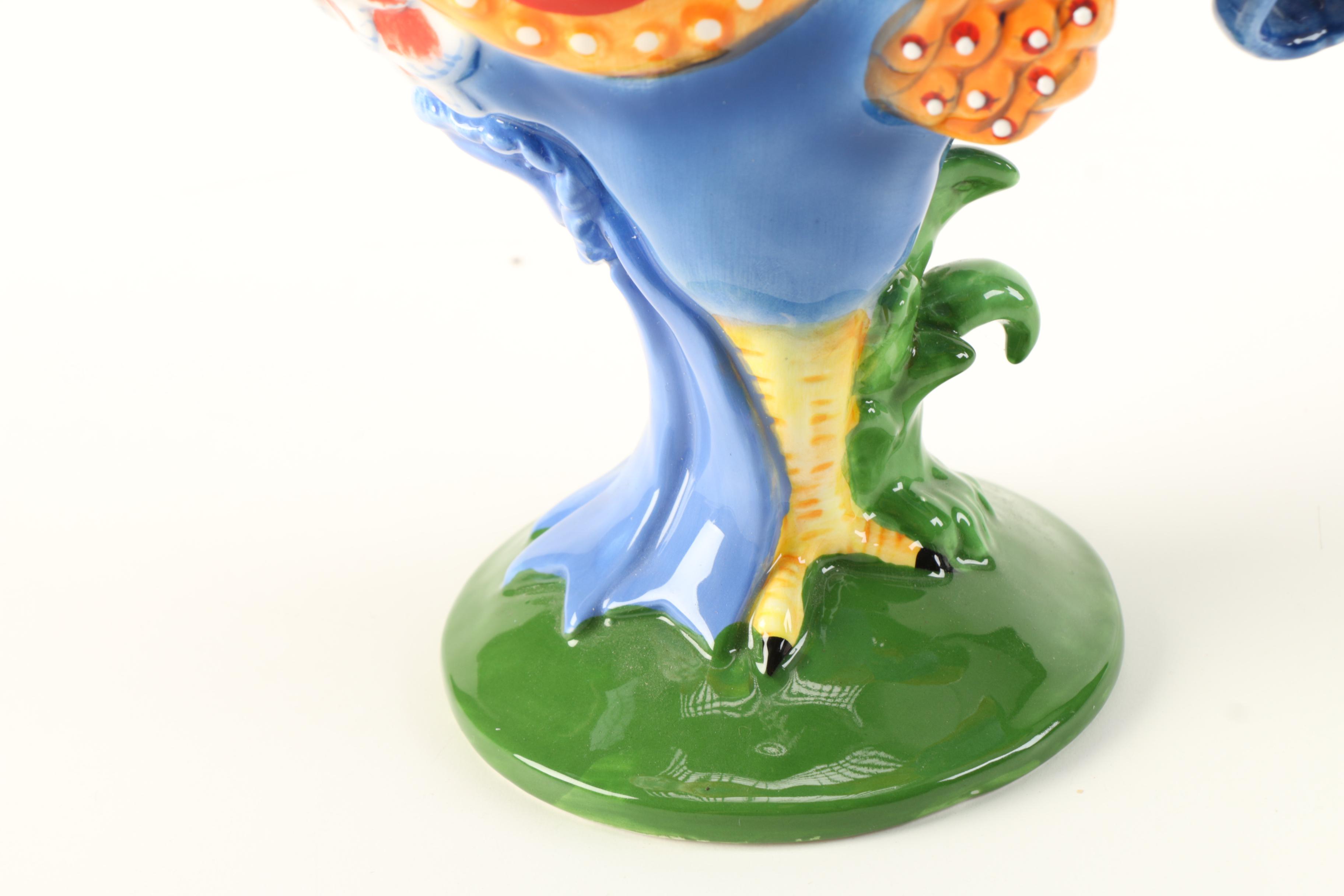 Sharon Neuhaus "Poultry in Motion" Figure