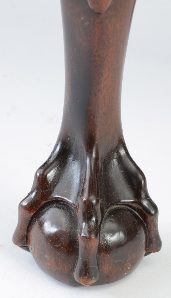 Indoor Bench with Claw Feet