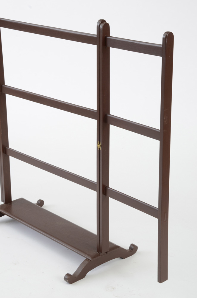 Freestanding Expandable Rack