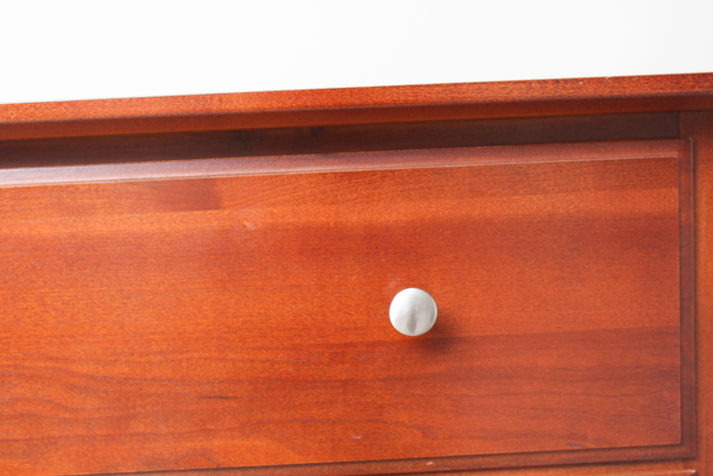 Thomasville  "Impressions" Shaker Style Cherry Wood Dresser