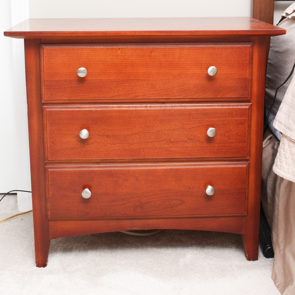 Thomasville "Impressions" Cherry Wood Nightstands