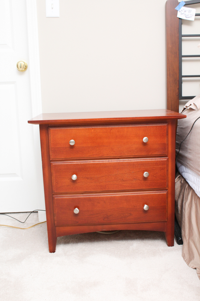 Thomasville "Impressions" Cherry Wood Nightstands