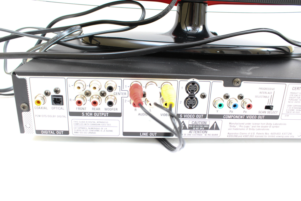 Samsung 18" Television With Sony DVD Player