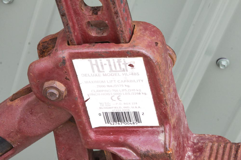 Hi-Lift Car Jack and Five Jack Stands